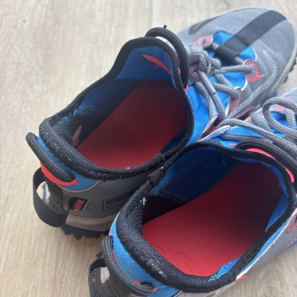 Nike Future Field Turf Cleats Youth 5.5Y Grey Blue Red Soccer Baseball Shoes - Picture 10 of 13